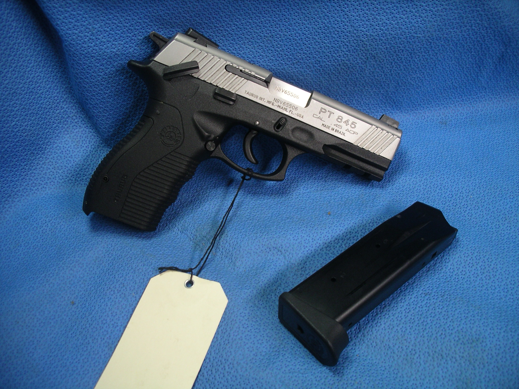 Taurus PT-845