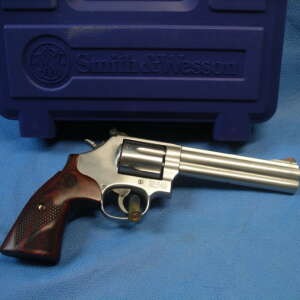 Smith and Wesson 686