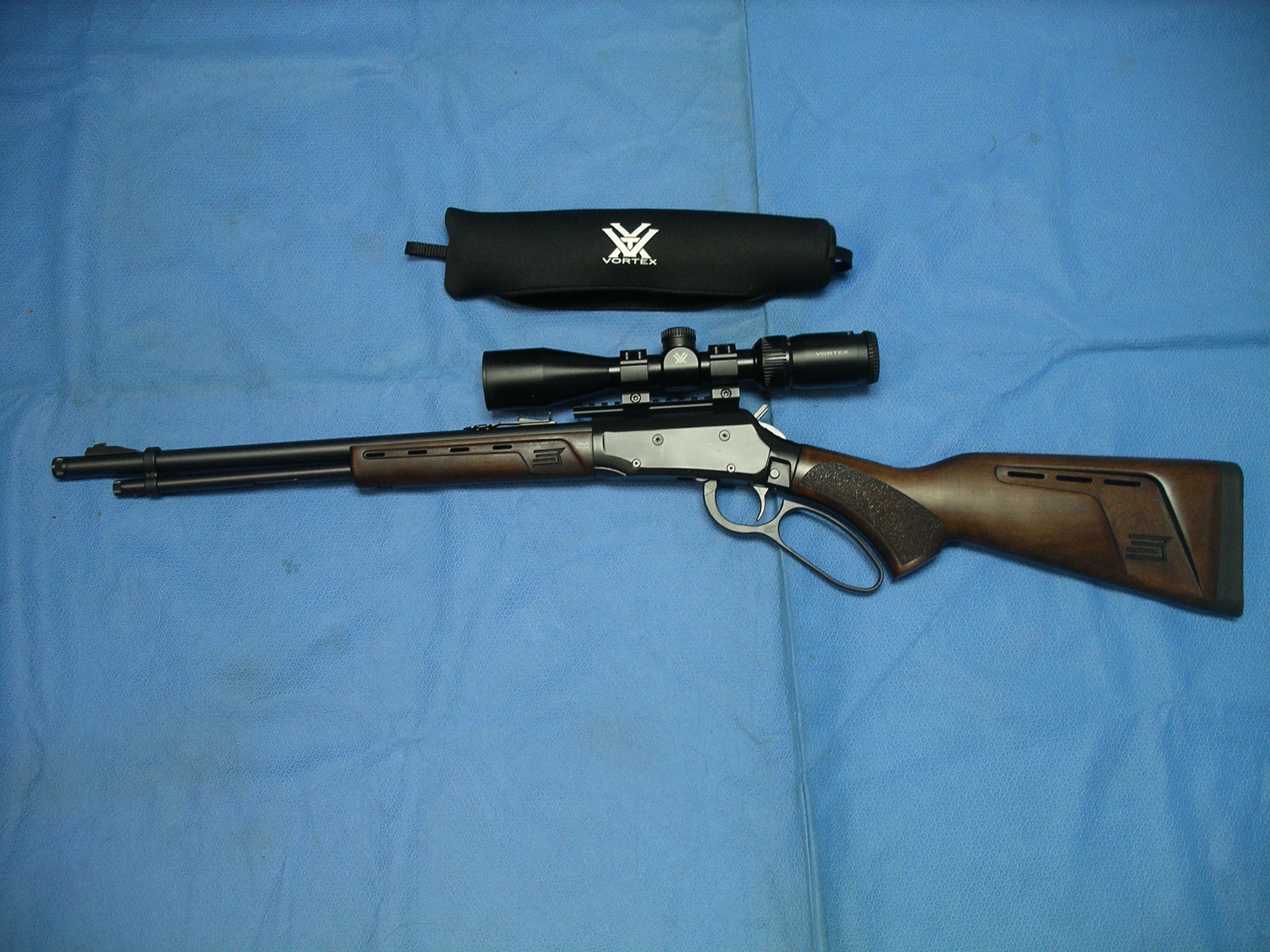 Savage Arms, Revel-DLX
